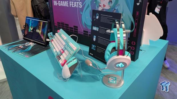 Virtual pop star Hatsune Miku has her own TUF Gaming peripheral collection 2