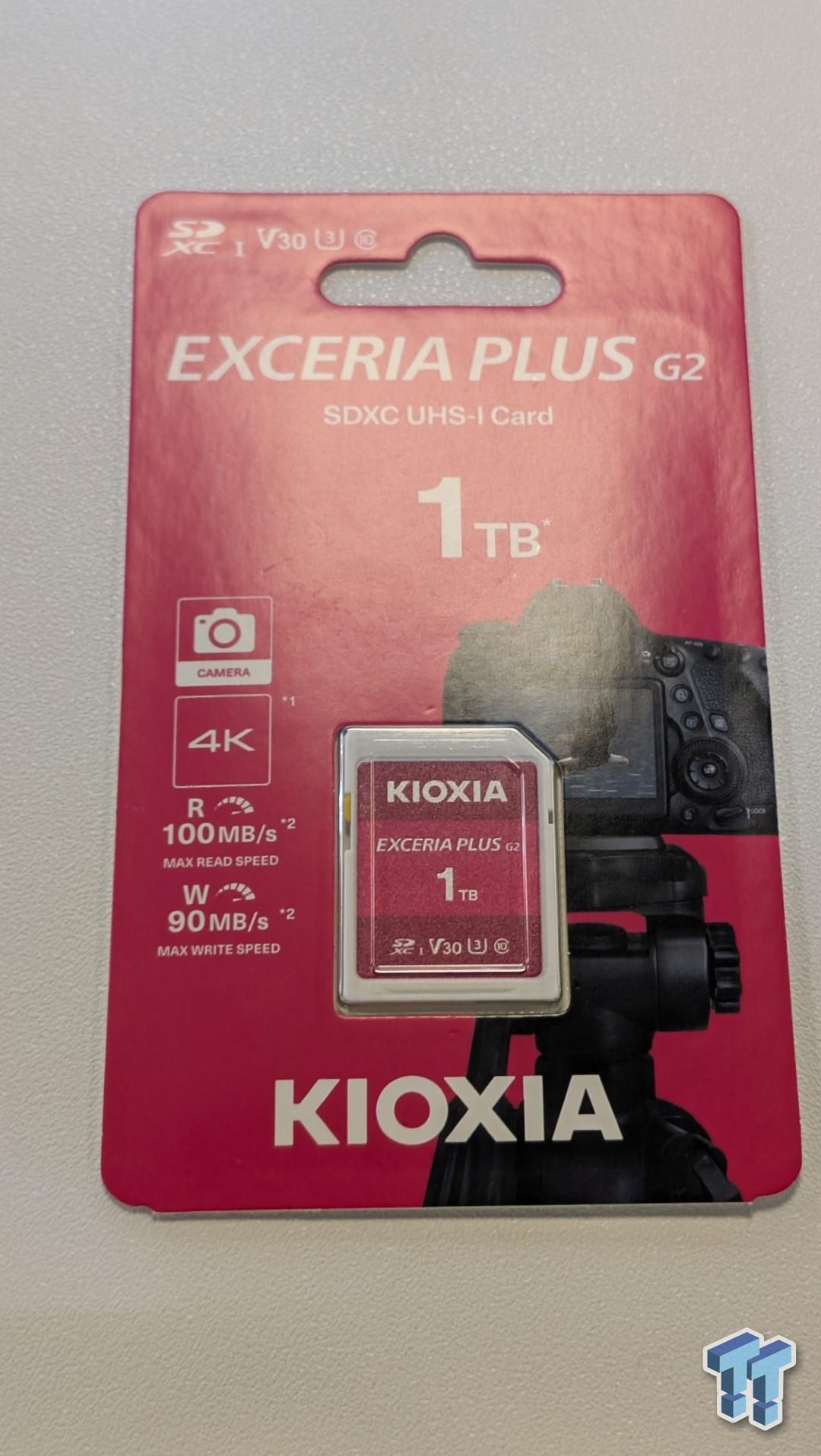 KIOXIA displays its latest products, including 10th-gen 332