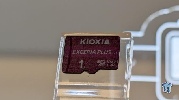 KIOXIA displays its latest products, including 10th-gen 332-layer 4.8GB/sec 3D NAND at Computex 40