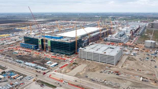 Samsung's semiconductor facility in Texas faces delays into 2026 through lack of customers 30