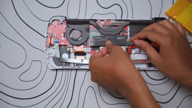 ASUS ROG Ally gets battery and SSD mods: 90Wh battery upgrade from ROG Strix G15 gaming laptop