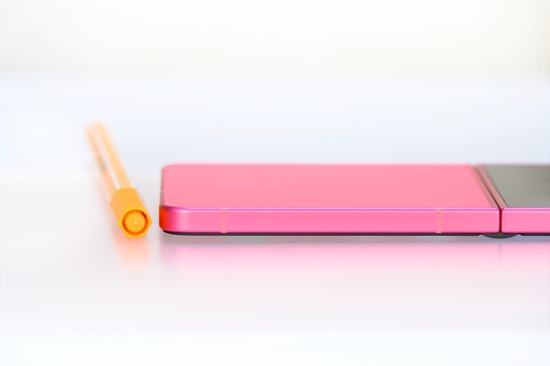 Samsung reveals Galaxy Z Flip 7: bigger battery, new design, powered by Exynos 2500 chip 39