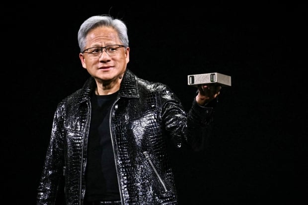 Samsung shot itself in the foot in 2018 when it turned down NVIDIA's Jensen Huang