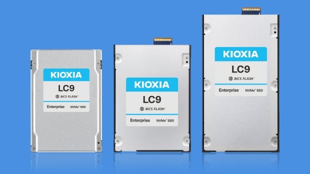 KIOXIA showcases the first 245TB SSD built for AI at FMS 2025