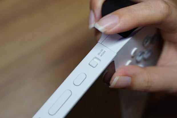 Abxylute preps its new 11-inch 3D gaming handheld powered by Intel Lunar Lake CPU, costs $1699 909