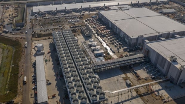 Microsoft announces world's biggest AI datacenter with hundreds of thousands of NVIDIA GPUs