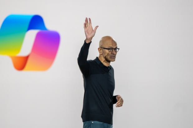 Microsoft CEO awarded record-breaking compensation in the same year 15,000 people were fired 2666