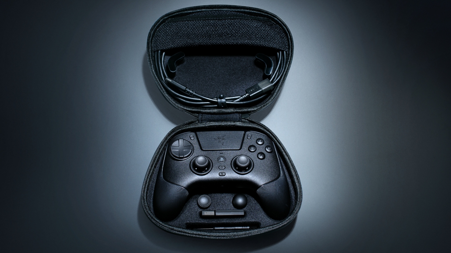 Razer's new Raiju V3 Pro controller for PlayStation 5 features TMR ...