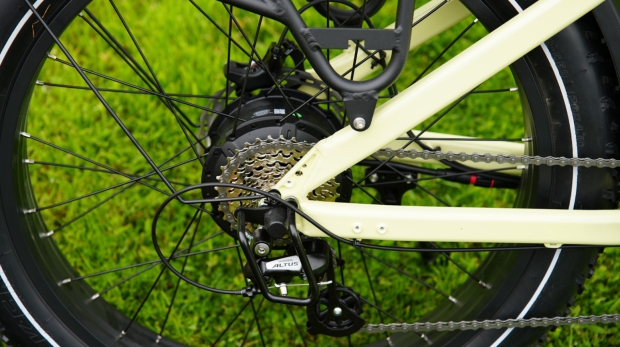 Dominate the trails with Kingbull's ebike Black Friday sale: Save up to $900 across all models 7