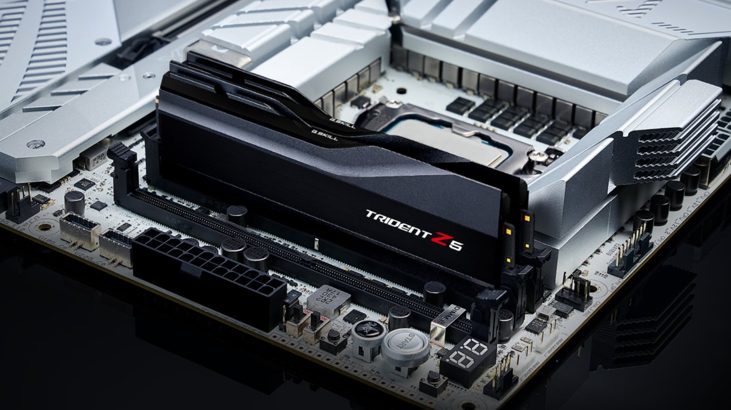 G.SKILL, ASUS, and overclocker CENS set a new memory frequency