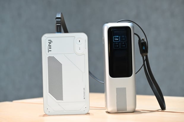 This tiny personal AI supercomputer can run 120B AI models while fitting in your hand 05