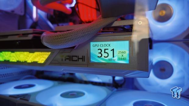 Hands-on with the new ASRock Radeon RX 9070 XT Taichi White 16GB