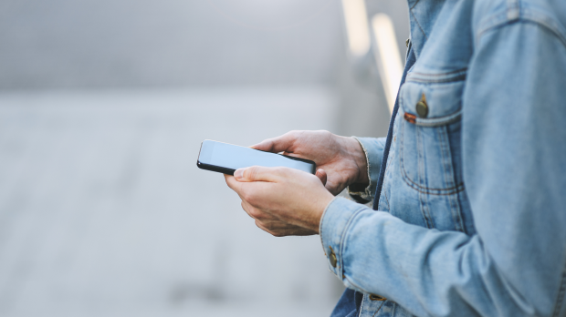 Mobile apps made $3.8 billion more than games in 2025 2