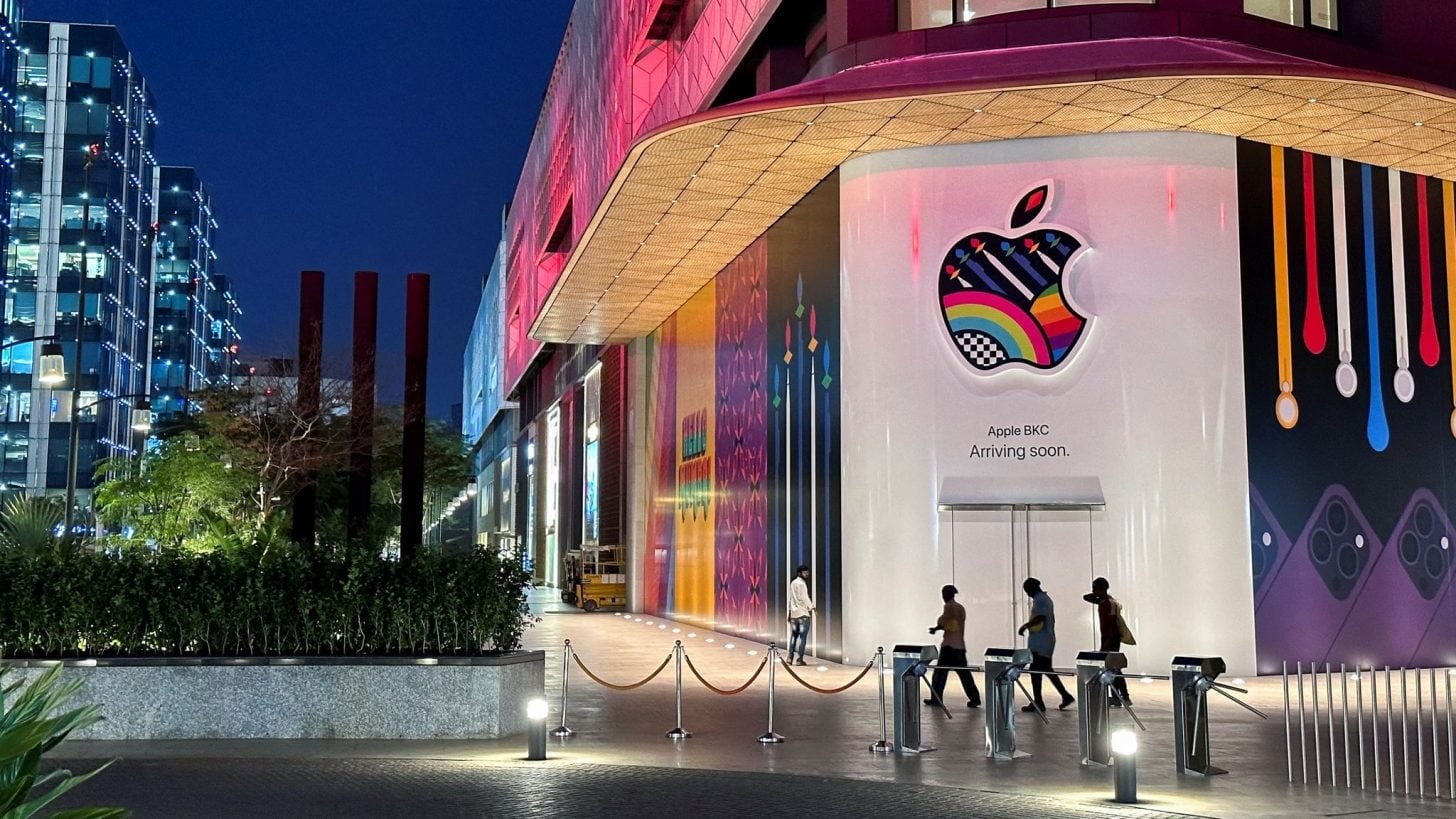 Apple posts its 'best quarter ever' with fiscal Q1 2026 earnings ...