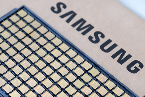 Samsung officially ships HBM4 ready for NVIDIA's next-gen Rubin AI chips