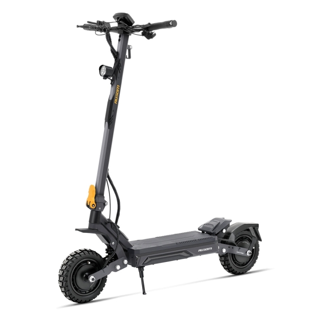 Ausom launches two new dual motor e-scooters designed for comfort and speed 250