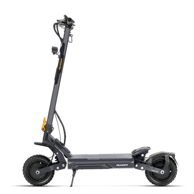Ausom launches two new dual motor e-scooters designed for comfort and speed 251