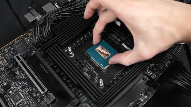 Core Ultra 7 270K Plus outperforms Ultra 9 285K in Cinebench R23 after a delid and a hefty 5.8GHz overclock