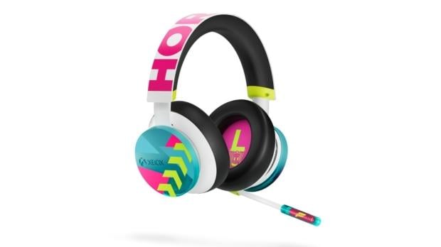 Xbox Wireless Headset - Forza Horizon 6 Limited Edition, image credit: Xbox.