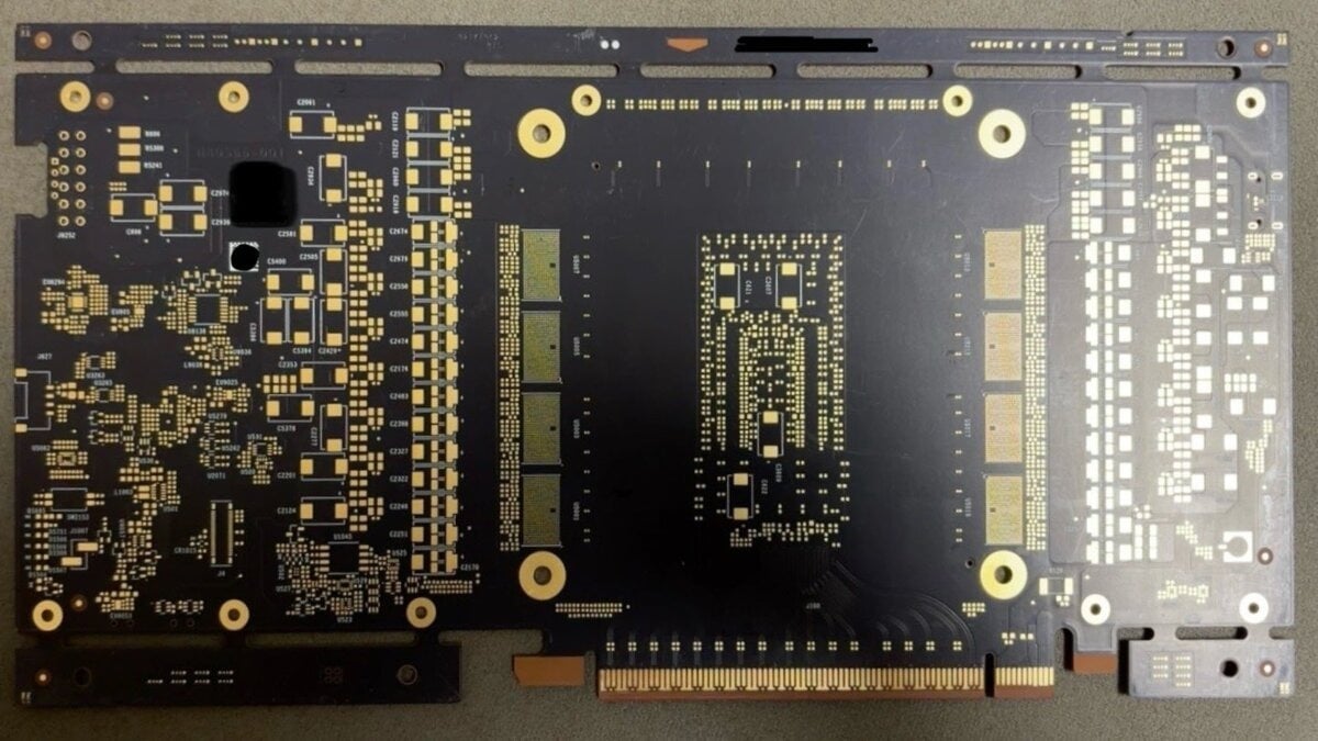 Intel Crescent Island PCB leak gives us our first look at the Xe3P GPU ...