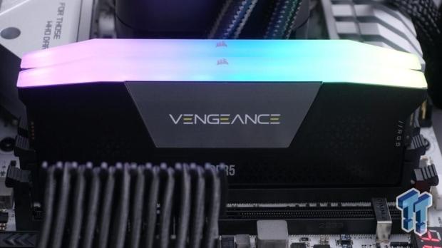 GIGABYTE's new D5 Single Boost can push a single DDR5 stick to 8,400 MT/s