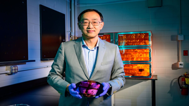 University of Illinois researchers found a way to stack silicon chip layers vertically with near-perfect yields 2