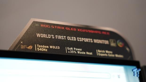 ASUS ROG unveils the world's first esports-tuned 24.5-inch OLED gaming monitor 1