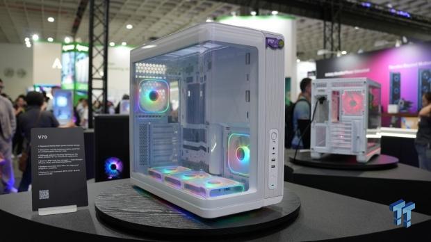 SAMA's Computex 2026 lineup includes a curved-glass case and AIO coolers with swappable screens 2