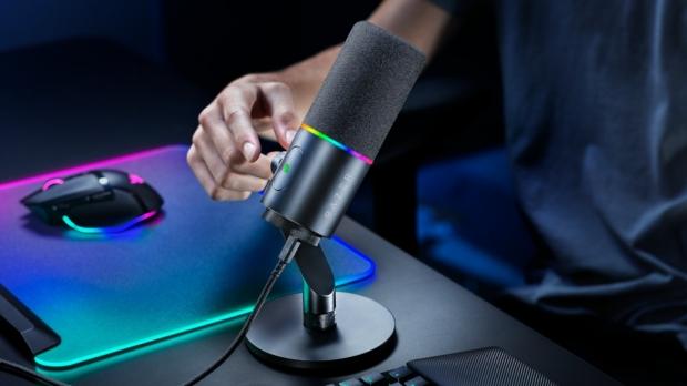 Razer Seiren V3 Pro is a new professional-grade microphone for gamers and creators 3