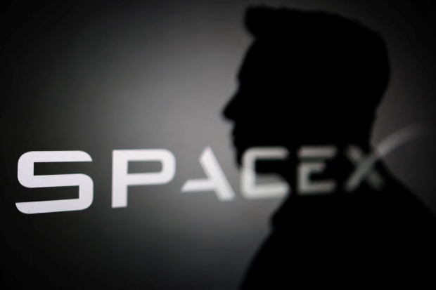 Elon Musk is the world's first trillionaire - enough to spend $1 million a day for nearly 3,000 years 2