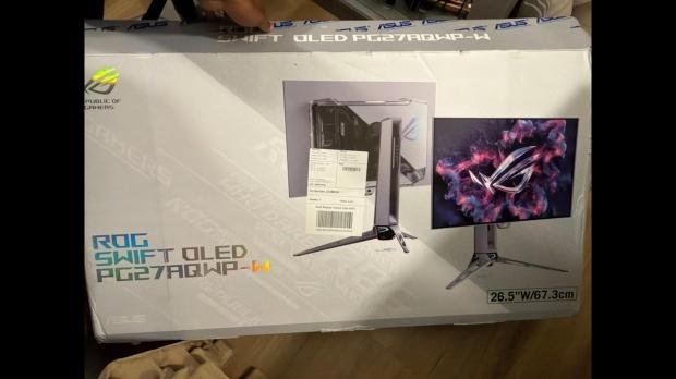 OLED buyer becomes victim of Amazon scam, receives broken 240Hz OLED screen instead of 540Hz OLED they initially ordered