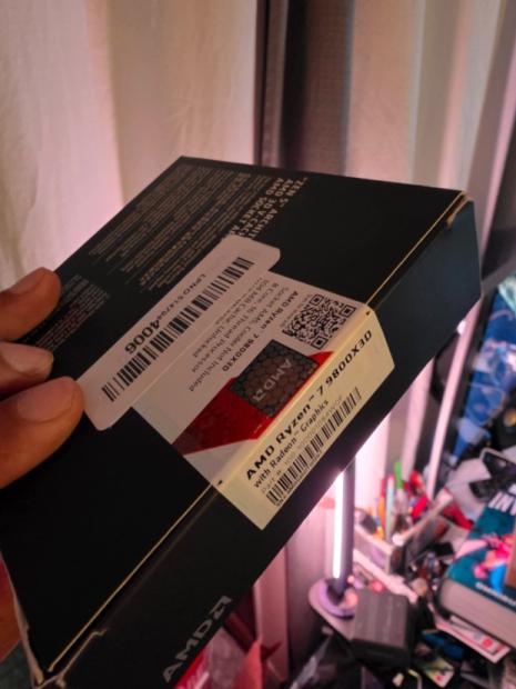 User receives Intel Core i9-10900K in sealed AMD Ryzen 7 9800X3D box from Amazon in CPU swap scam 3