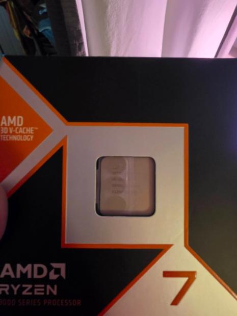 User receives Intel Core i9-10900K in sealed AMD Ryzen 7 9800X3D box from Amazon in CPU swap scam 4