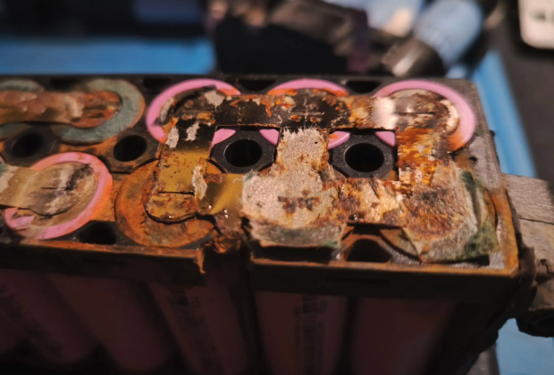 A new battery restoration method can bring lithium-ion batteries back to 95% of their original capacity 1
