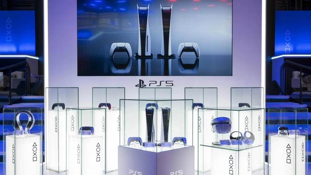 PlayStation didn't warn anyone before announcing the end of physical discs, not even its own offices