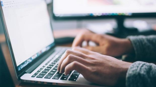 VPS vs. Shared vs. Dedicated Hosting: Which One Actually Fits a UK Power User in 2026?