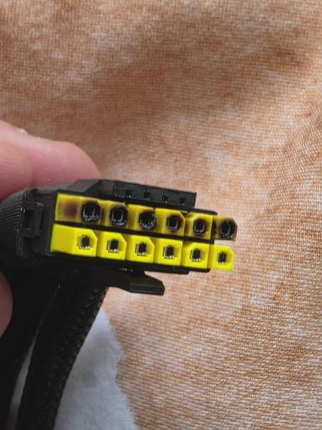 Redditor builds an open-source tool to prevent RTX 5090 power connector failures, works like a charm 4