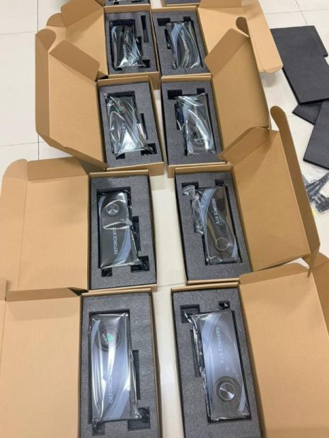 RTX 4080 graphics cards with 32GB VRAM spotted in China's second-hand GPU market 5