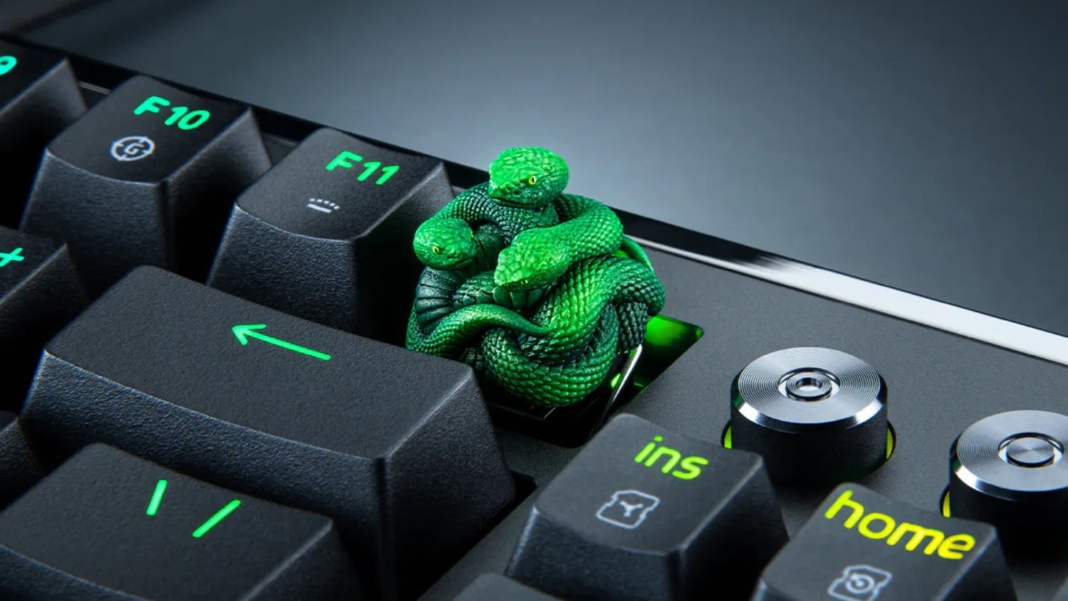 Razer announces its first Artisan Keycap with the Triple-Headed Snake Edition