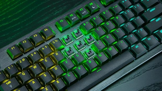 Razer's new Huntsman is the 'world's first low-profile analog optical esports keyboard' 1