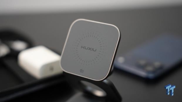 Tiny $79 foldable charger replaces your iPhone, Apple Watch and AirPods chargers 7
