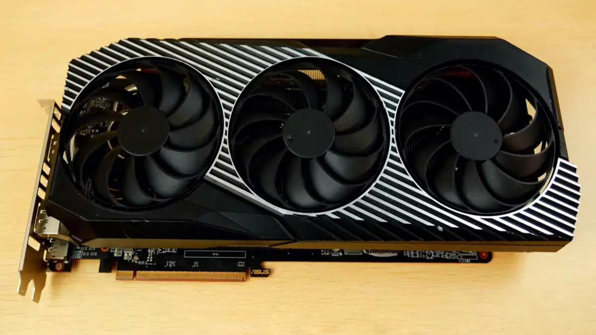 ASUS' unreleased ROG Matrix RX 5700 XT had a beefier cooler and a 280W power limit