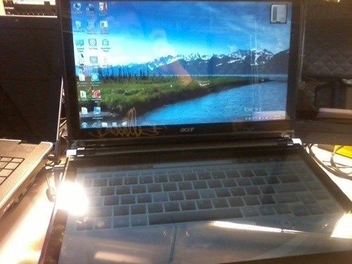 Acer dual-screen notebook spied in the wild | TweakTown.com