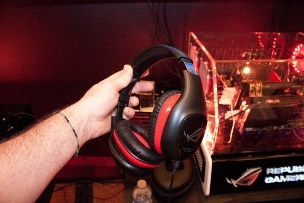 Open enlarged image Asus Shows their Commitment to Consumers 16