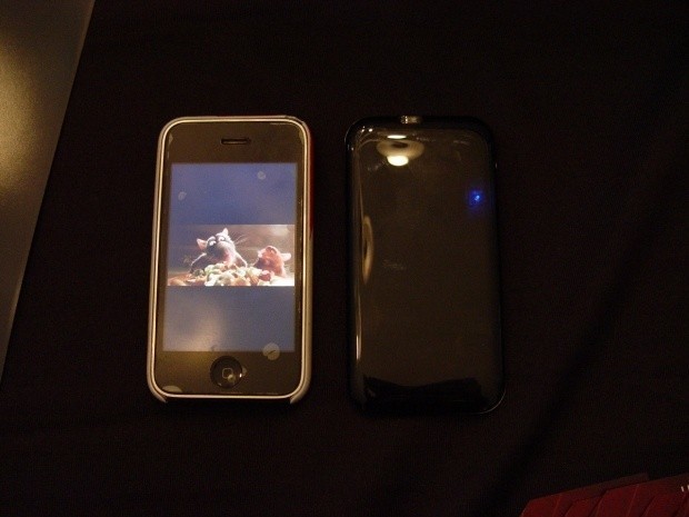 Kingston's MobiSX Brings the Sexy Back to Storage 01