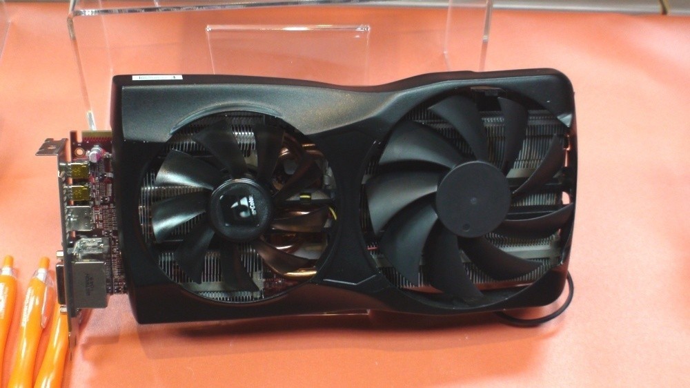 ★激レア★ Power color Radeon HD 6970 グラフィック PowerColor HD 6970 Benchmark - YouTube