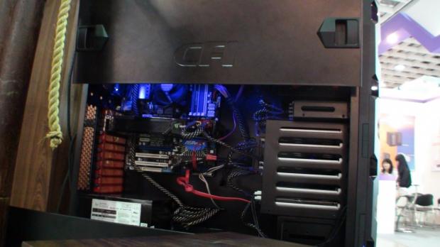 CFI offer huge case for motherboard and new flat mate 05