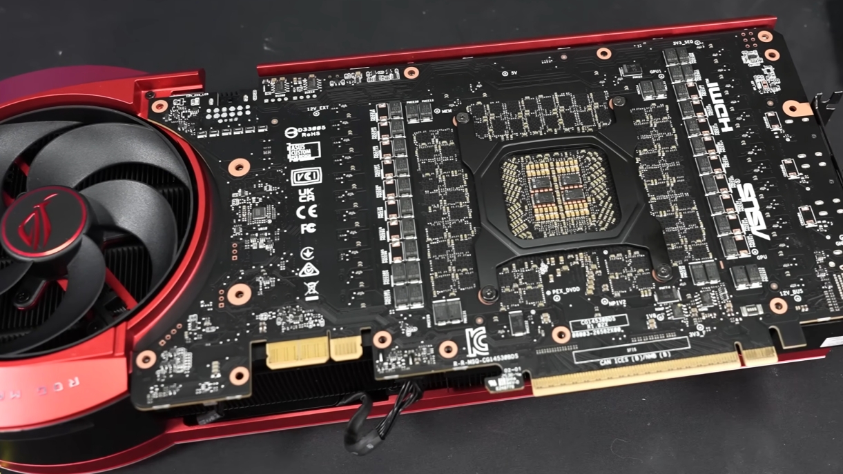 Der8auer pulls over 750W on 12V-2x6 cable on ASUS ROG MATRIX RTX