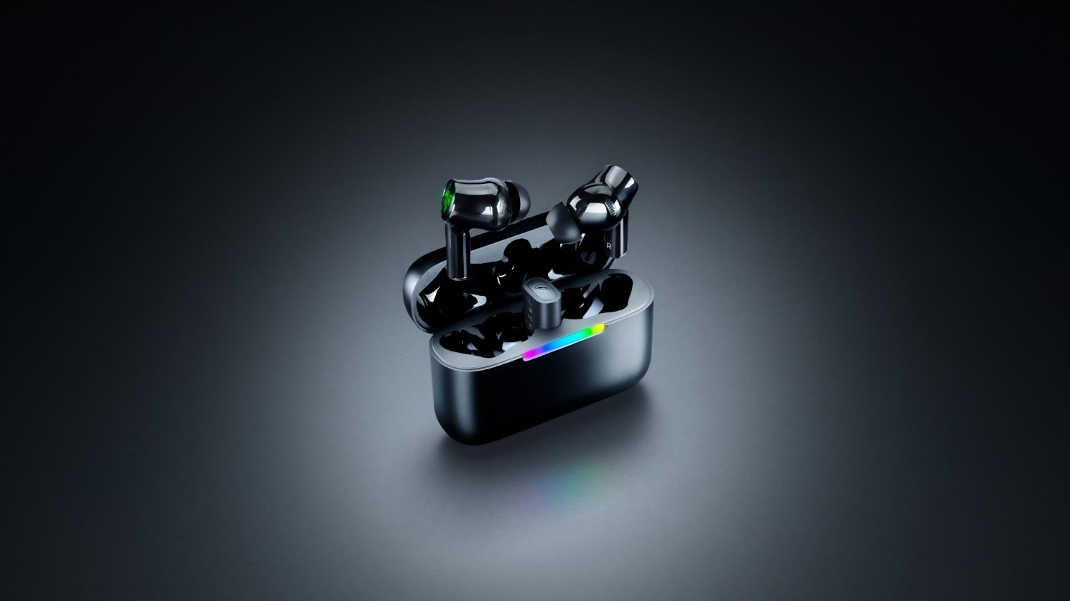 イヤホン RAZER Hammerhead V3 HyperSpeed Razer's new Hammerhead V3 Hyperspeed Gaming Earbuds introduce a
