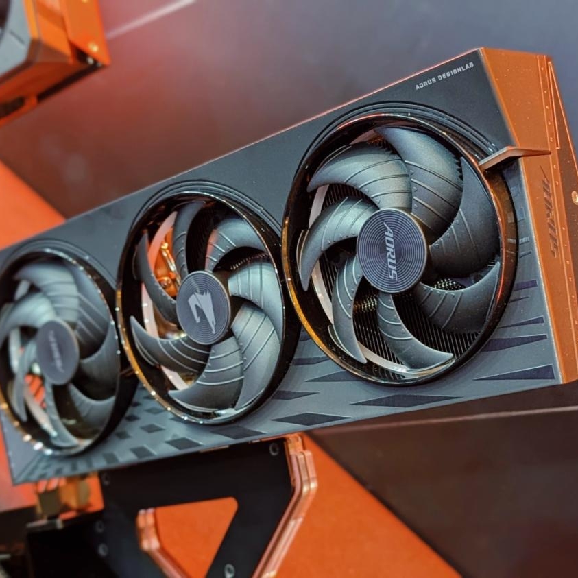 GIGABYTE's flagship AORUS Radeon RX 9070 XT ELITE GPU - RDNA 4 up